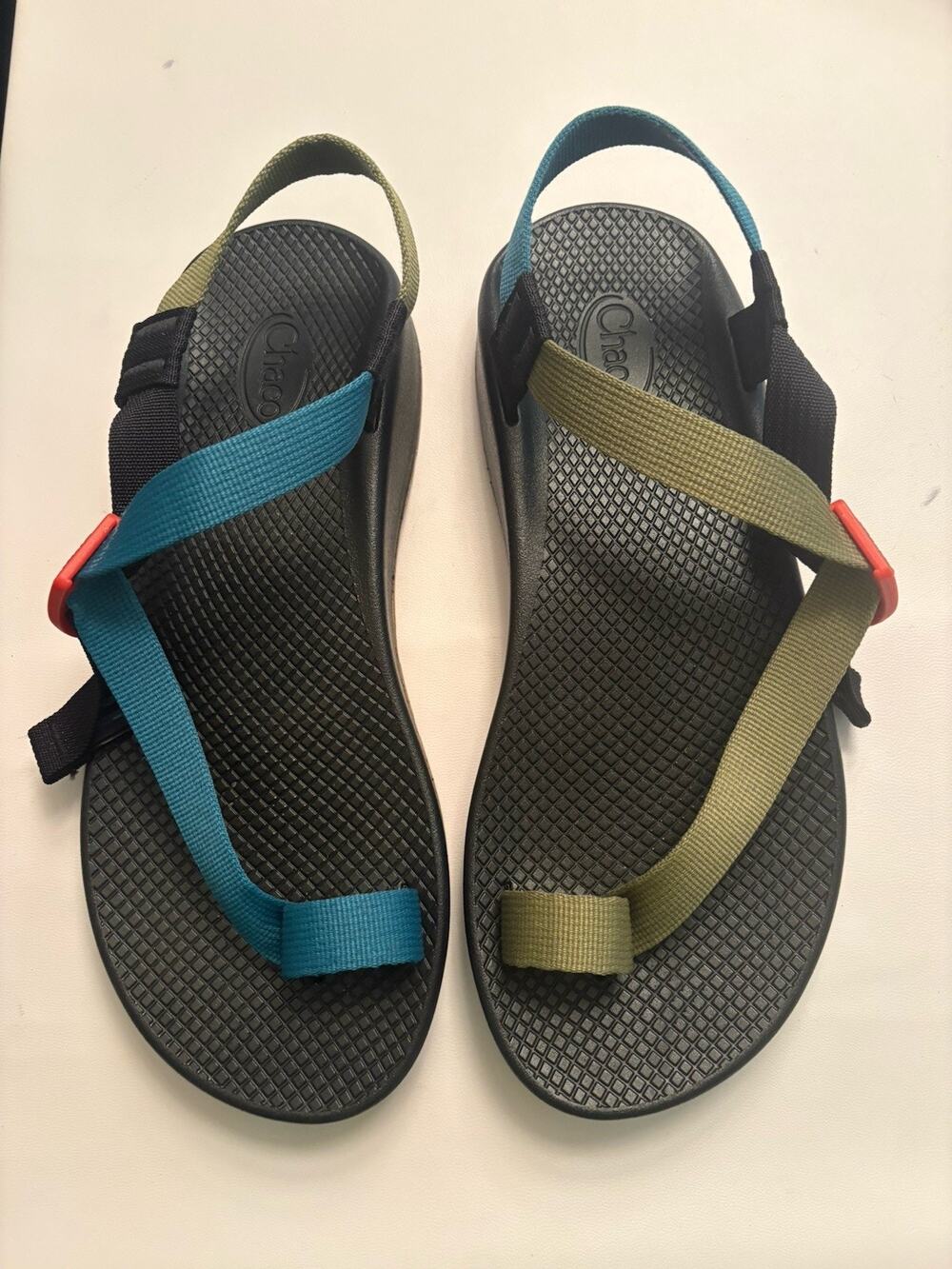 Women’s Chaco Sz 11 Bodhi Toe Loop Sandals Avocado/Teal